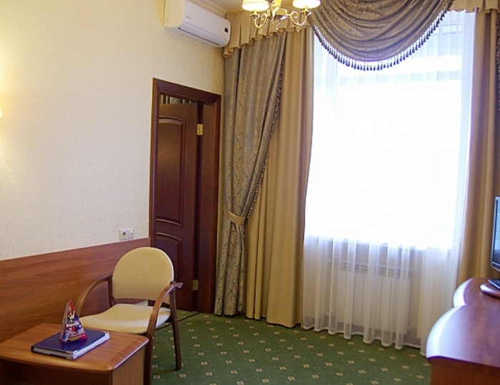 1-мест. (разм. в 2-мест.) 2-комн. люкс (вид на горы) - Санаторий «Предгорье Кавказа» Горячий Ключ